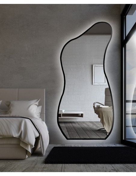 Lustro o organicznym kształcie w ramie z podświetleniem - ANGELIT W RAMIE LED