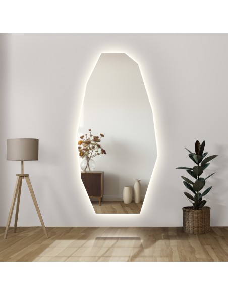 Dekoracyjne lustro o ostrym organicznym kształcie z podświetleniem - PIRYT LED
