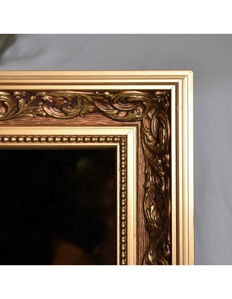Lustro w ornamentowej zdobionej ramie - 7004001