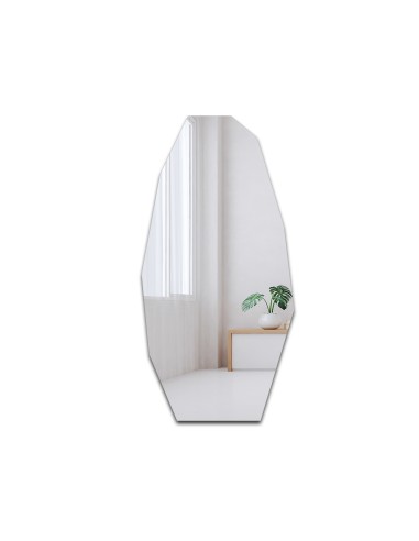 Dekoracyjne lustro o ostrym...