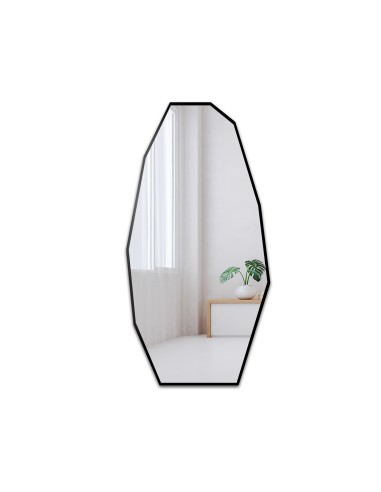 Dekoracyjne lustro o ostrym...