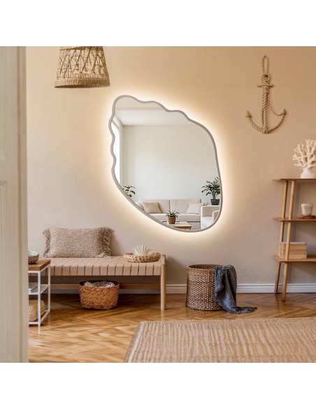Lustro o organicznym kształcie w kaszmirowej ramie mdf z podświetleniem - MARIS SHELL LED W RAMIE