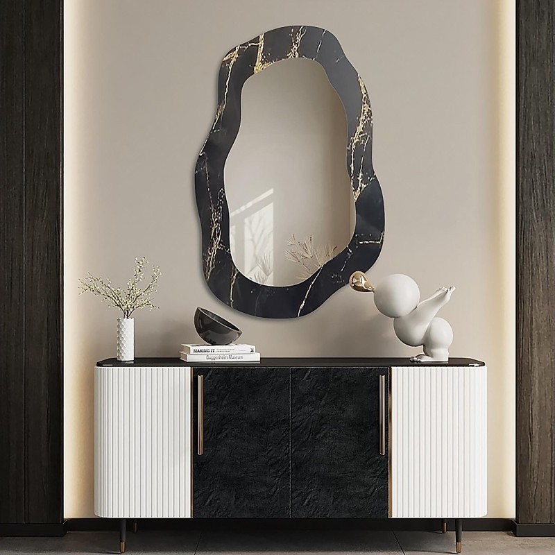 Nieregularne lustro na czarno złotym marmurze - MARBLE NOCTO