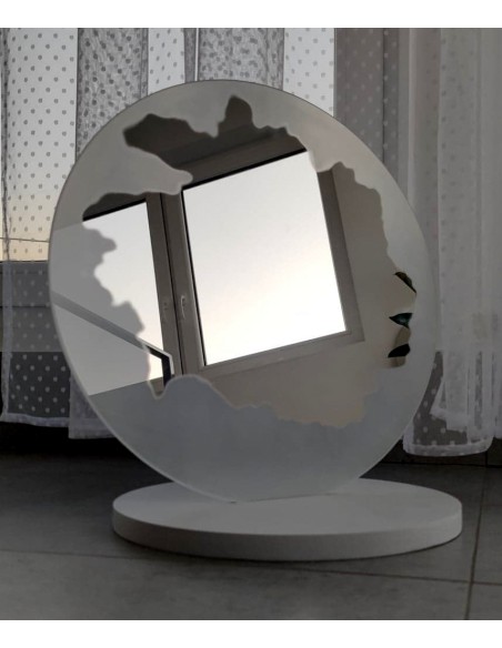 Lusterko okrągłe kosmetyczne do makijażu na podstawce - BLUMI