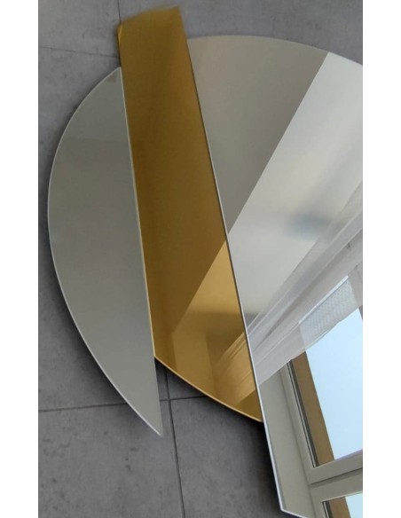 Okrągłe lustro dekoracyjne ze złotym paskiem - BONA