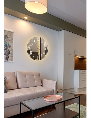 Lustrzany zegar ścienny z... Lustrzany zegar ścienny z...